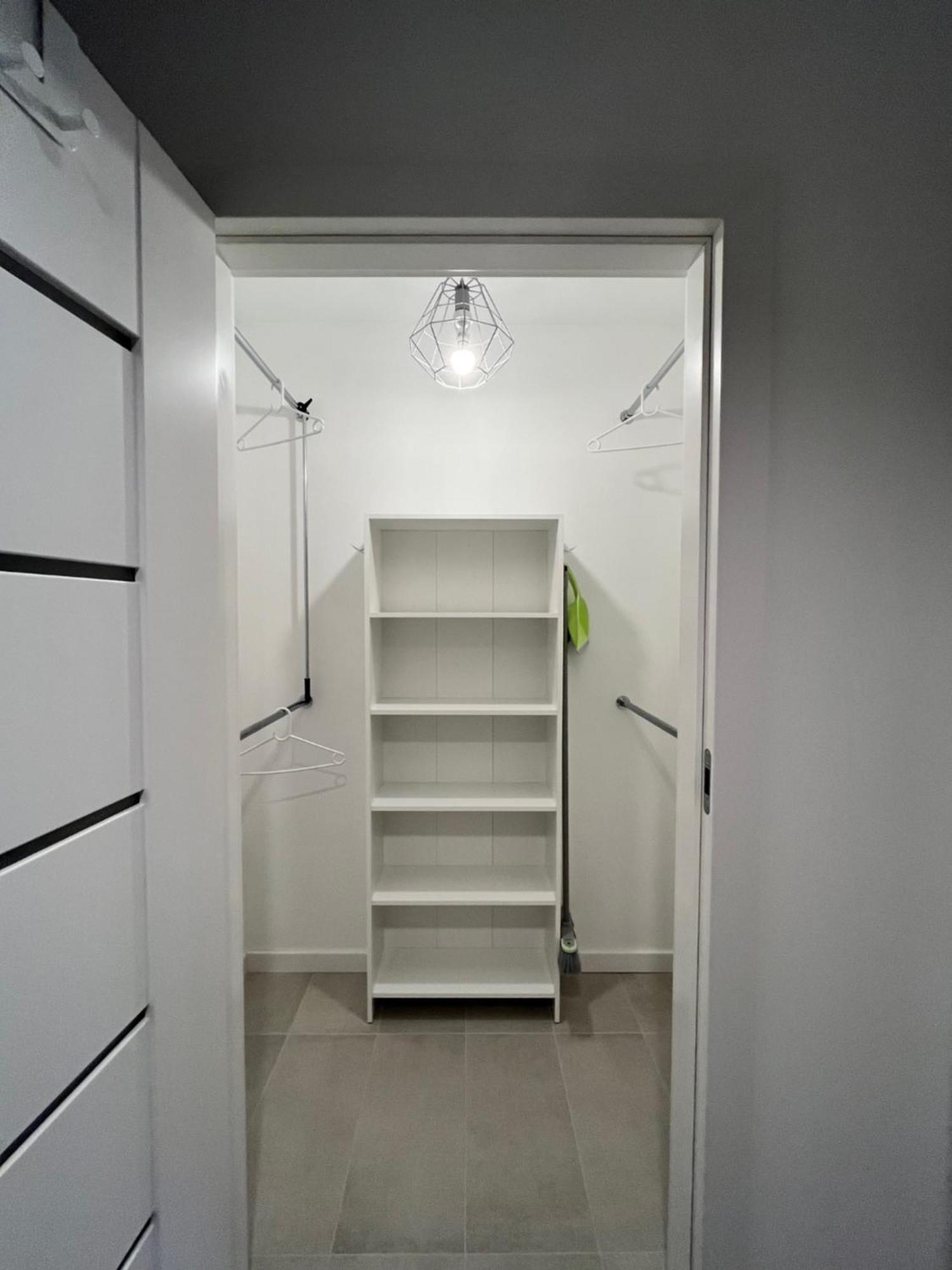 Apartament Julia 1-4 Os Starowapiennikowa 42A Z Balkonem Ze Sniadaniem Kontynentalnym Кельце Екстер'єр фото