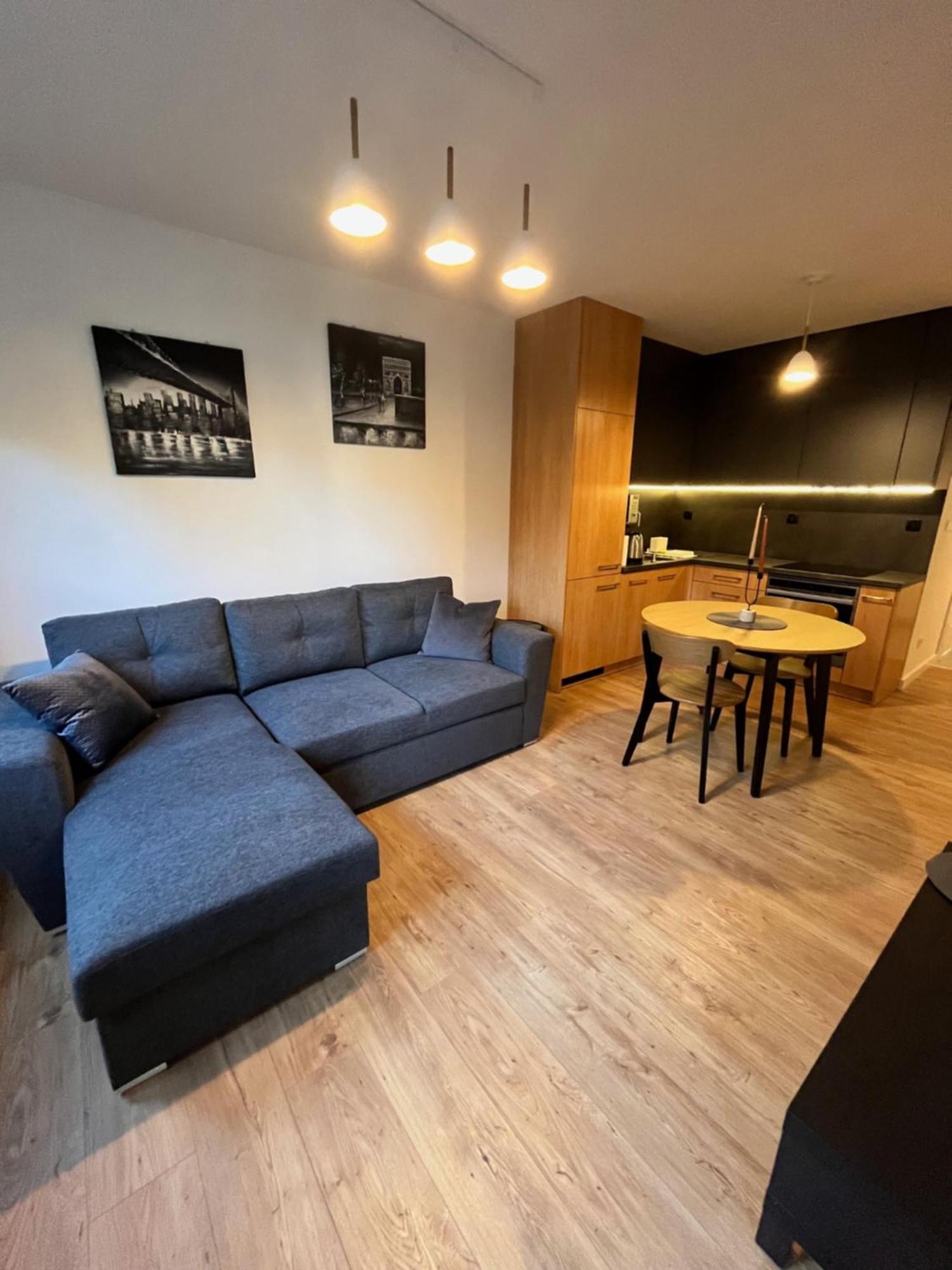 Apartament Julia 1-4 Os Starowapiennikowa 42A Z Balkonem Ze Sniadaniem Kontynentalnym Кельце Екстер'єр фото