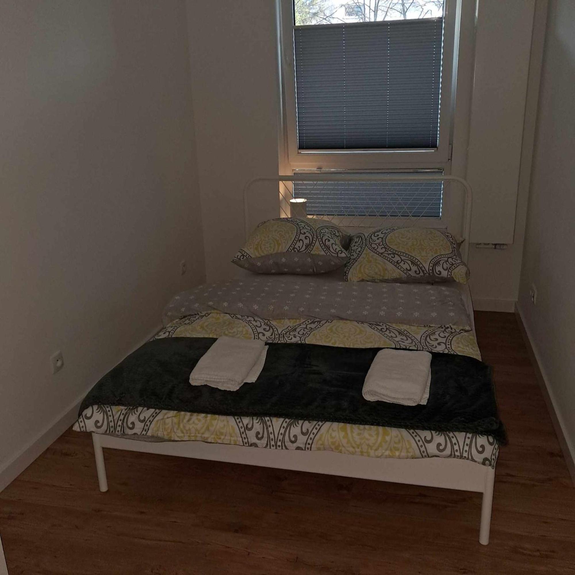 Apartament Julia 1-4 Os Starowapiennikowa 42A Z Balkonem Ze Sniadaniem Kontynentalnym Кельце Екстер'єр фото